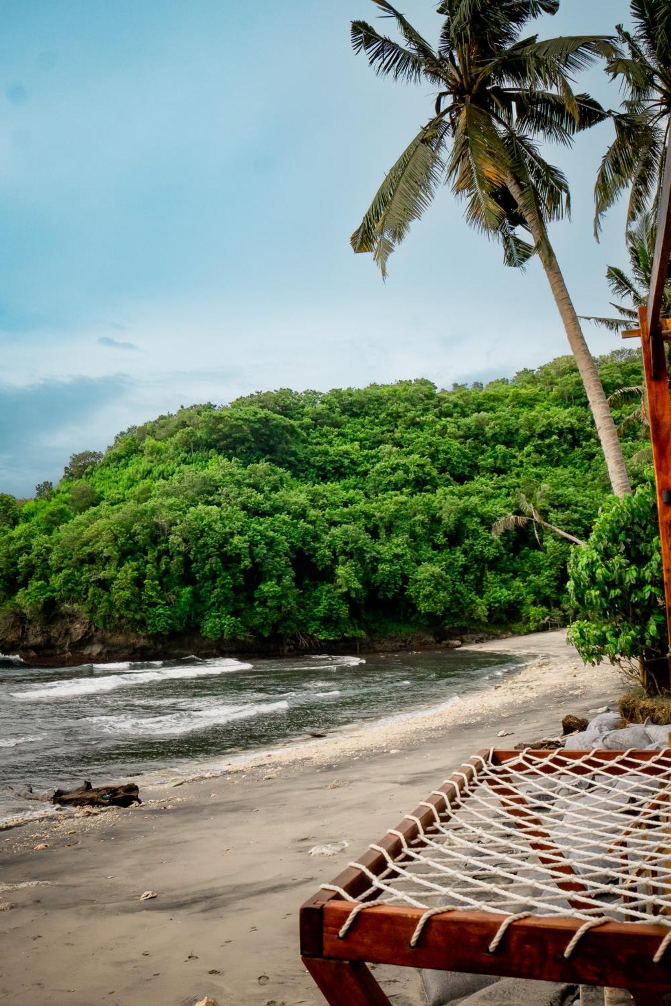 Beachfront Luxury Dome Villas - Gamat Bay Resort Nusa Penida Luaran gambar